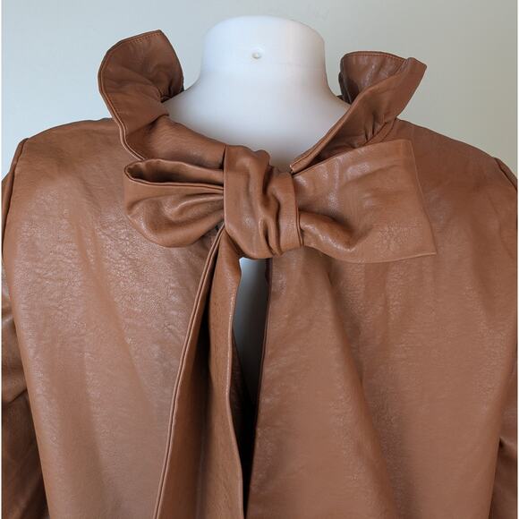 Tuckernuck Faye Blouse Top Large Cognac Brown Faux Leather Bow Back Ruffle Neck - Picture 5 of 9